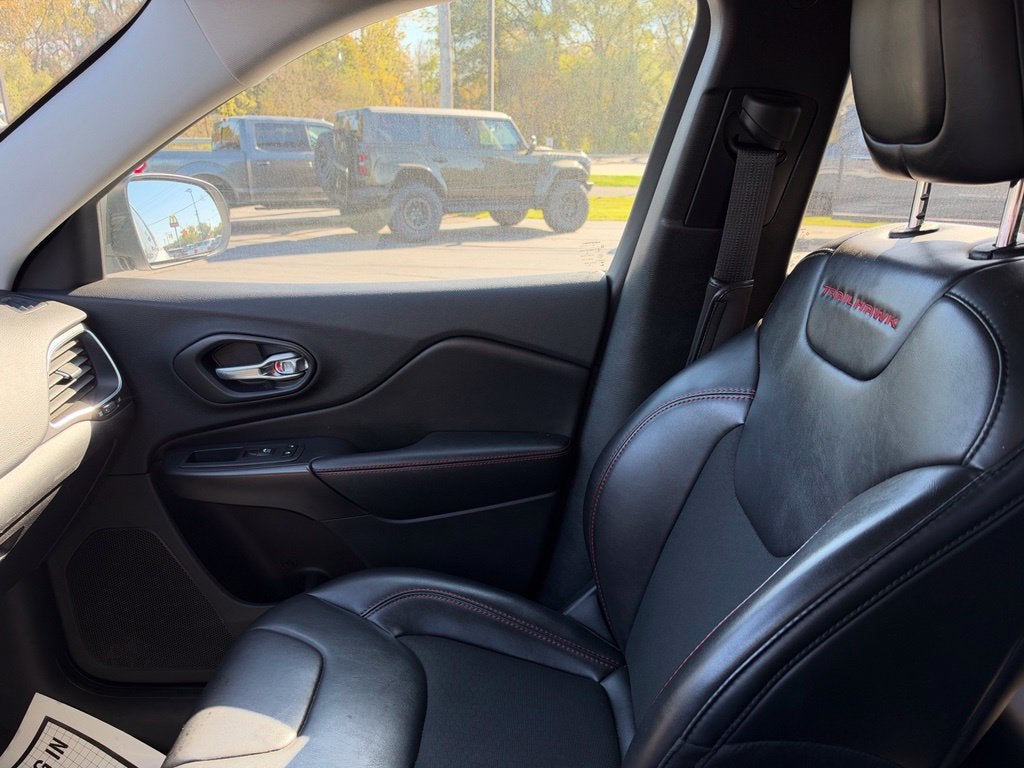 Photo 19