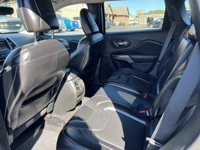 2021 Jeep Cherokee Latitude Lux