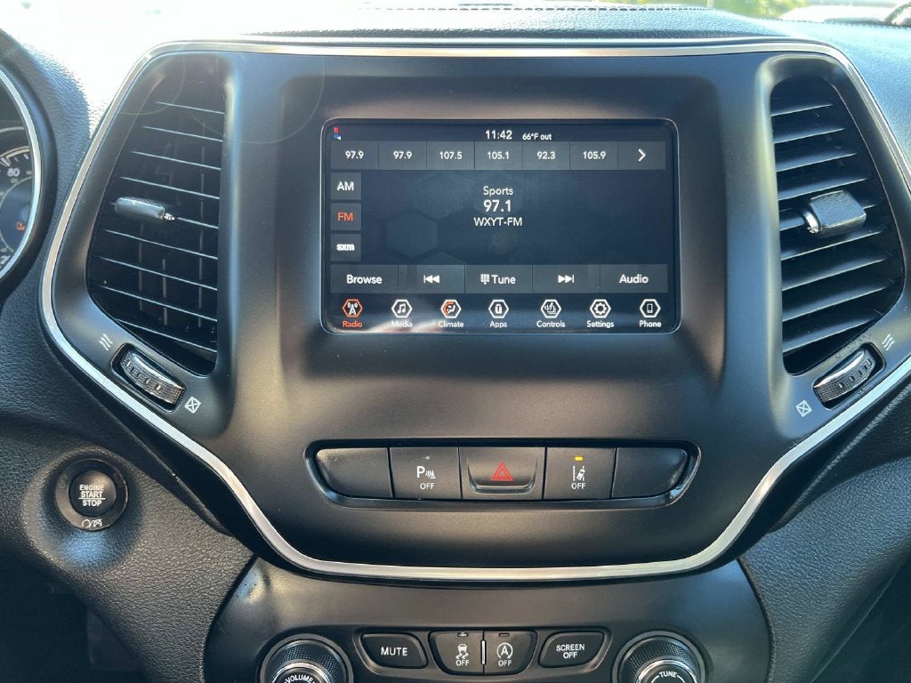 2021 Jeep Cherokee Latitude Lux