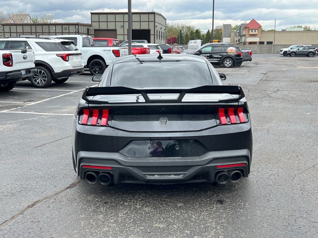 2024 Ford Mustang Dark Horse