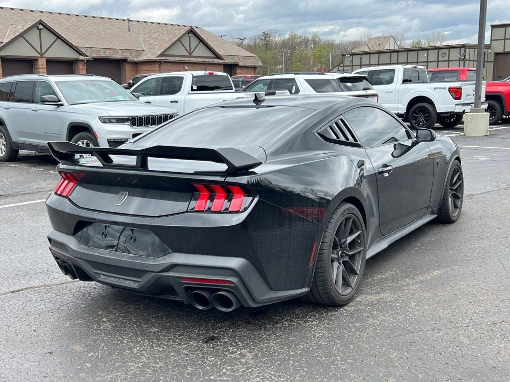 2024 Ford Mustang Dark Horse