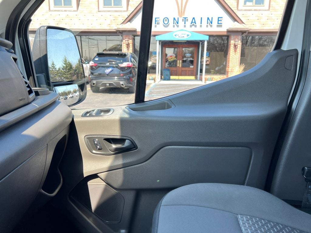 2024 Ford Transit-350 XLT