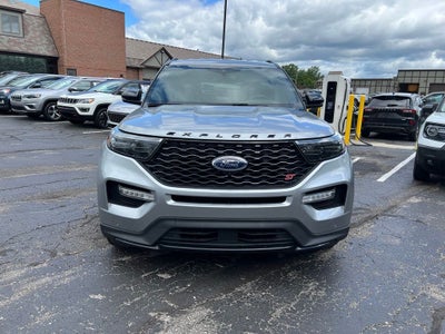 2022 Ford Explorer ST