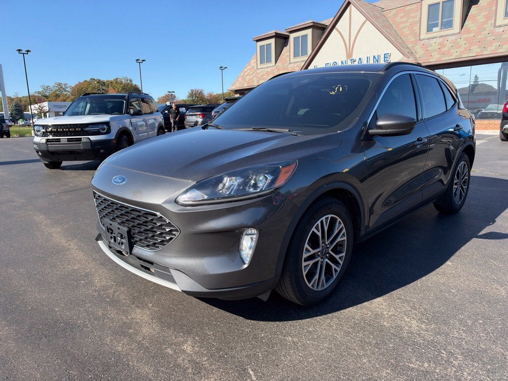 2020 Ford Escape SEL
