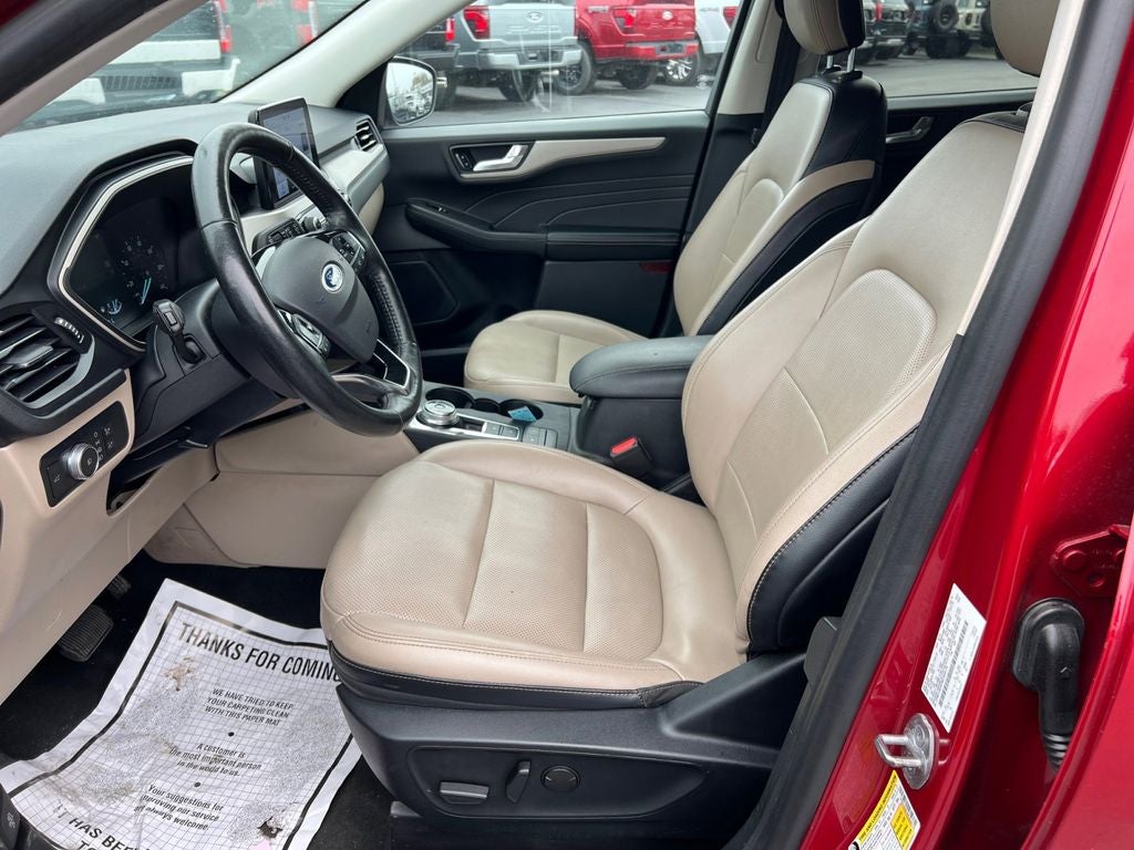 2021 Ford Escape SEL