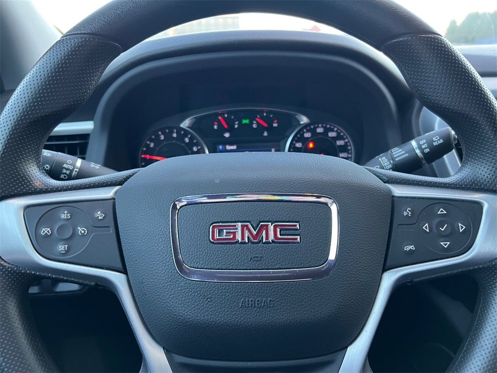 2022 GMC Acadia SLE