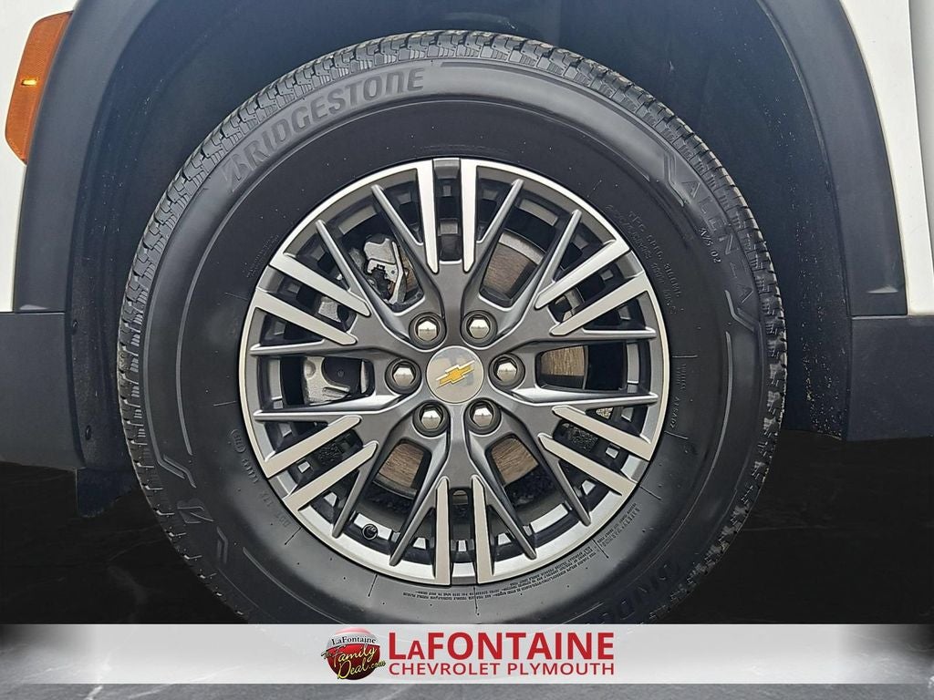 2025 Chevrolet Traverse LT 2LT