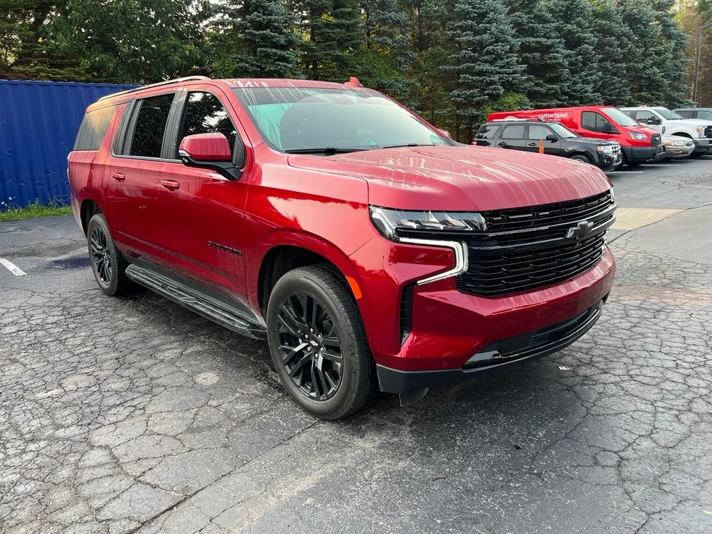 2024 Chevrolet Suburban RST