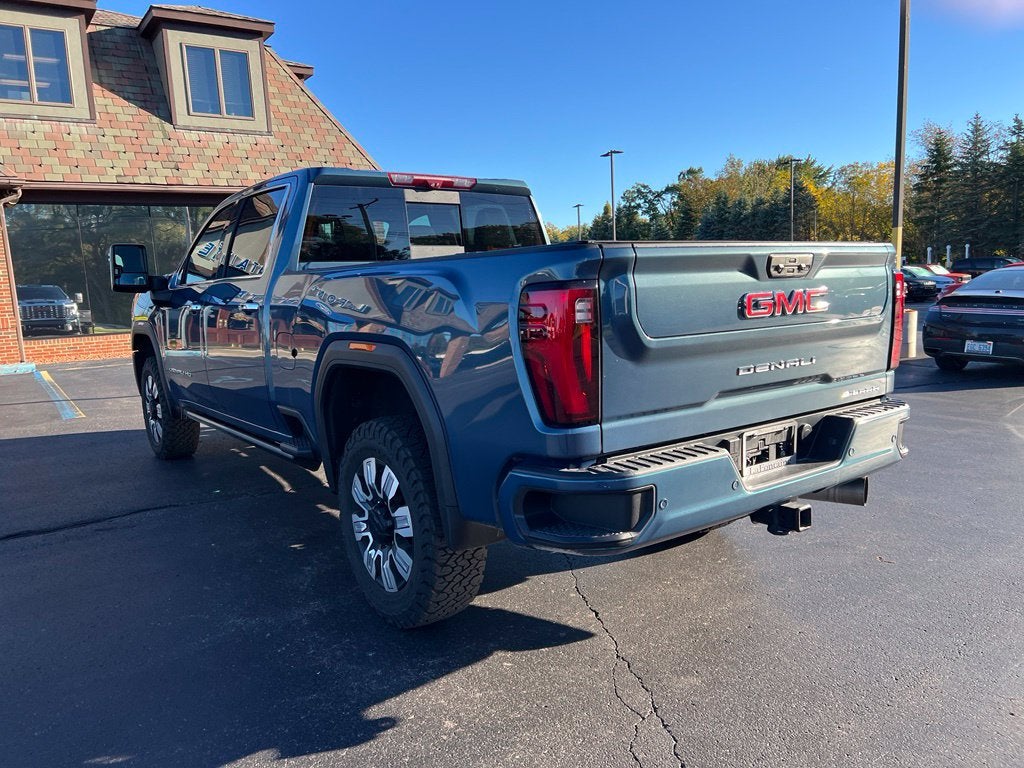 2025 GMC Sierra 2500HD Denali