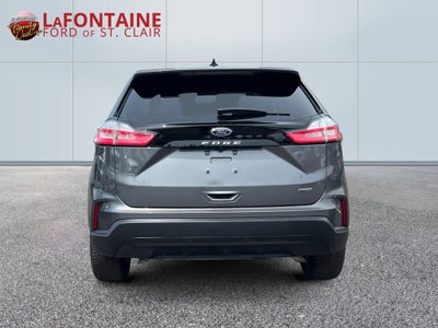 2022 Ford Edge SE