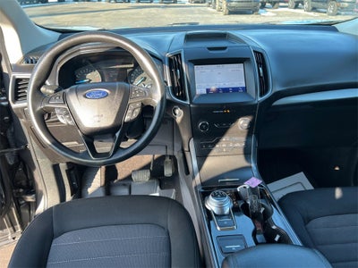 2020 Ford Edge SE