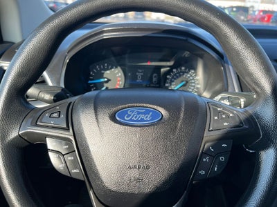 2020 Ford Edge SE