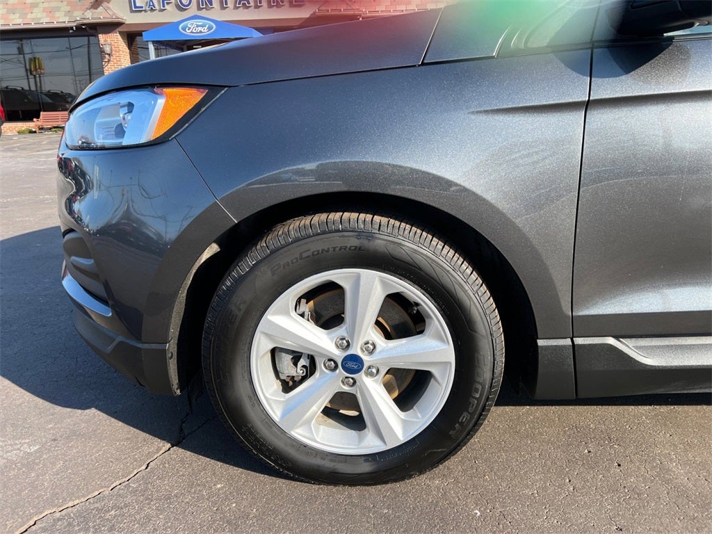 2020 Ford Edge SE