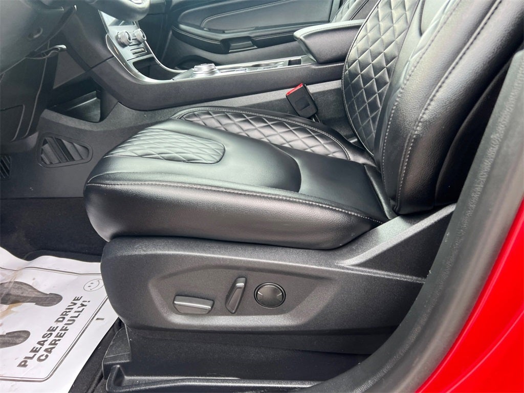 2024 Ford Edge Titanium