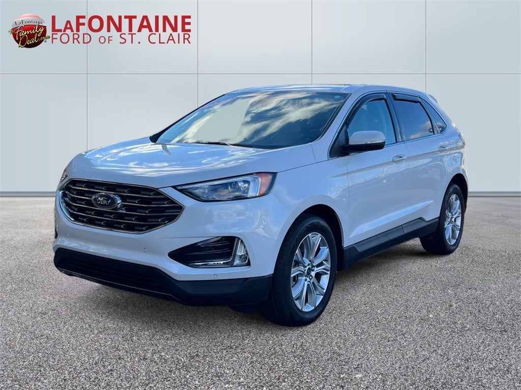 2022 Ford Edge Titanium