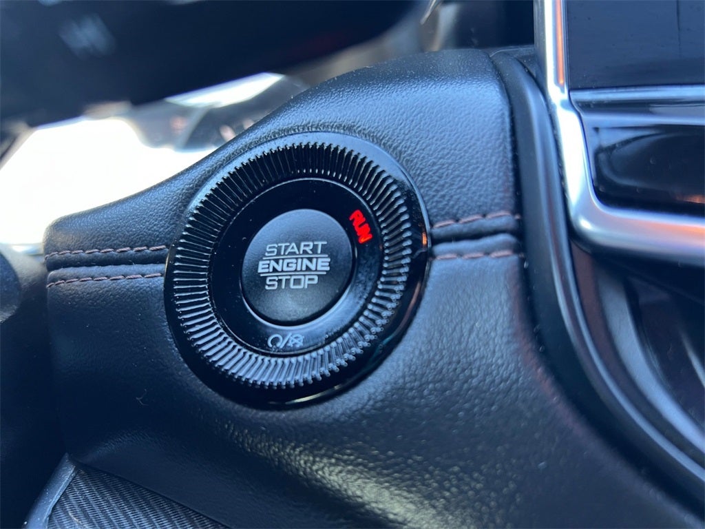 2023 Jeep Compass (Red) Edition