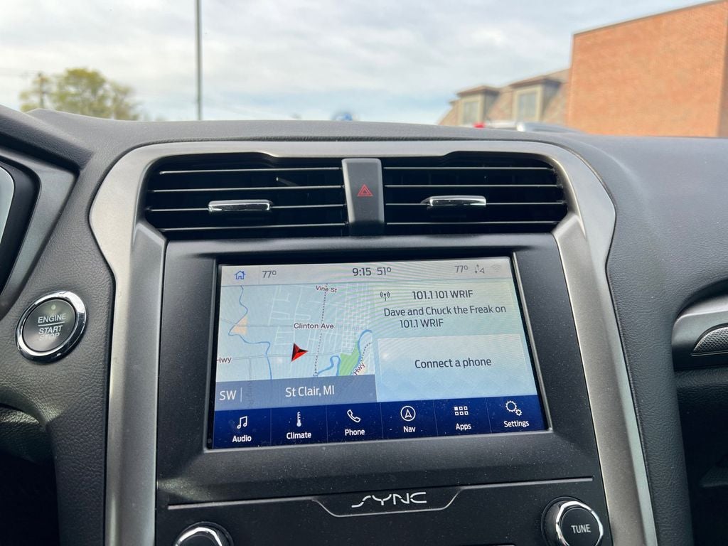 2020 Ford Fusion SE