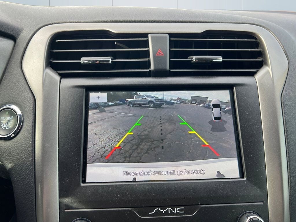2020 Ford Fusion SE