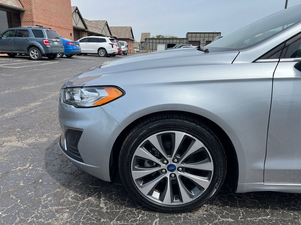 2020 Ford Fusion SE