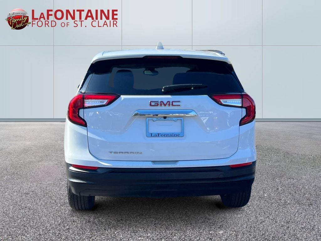 2024 GMC Terrain SLE