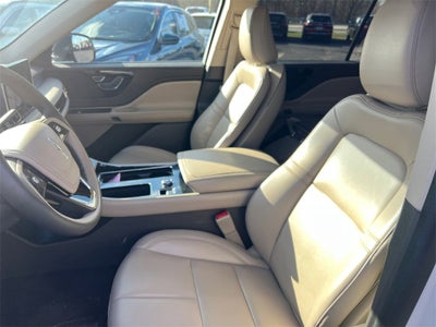 2023 Lincoln Aviator Standard