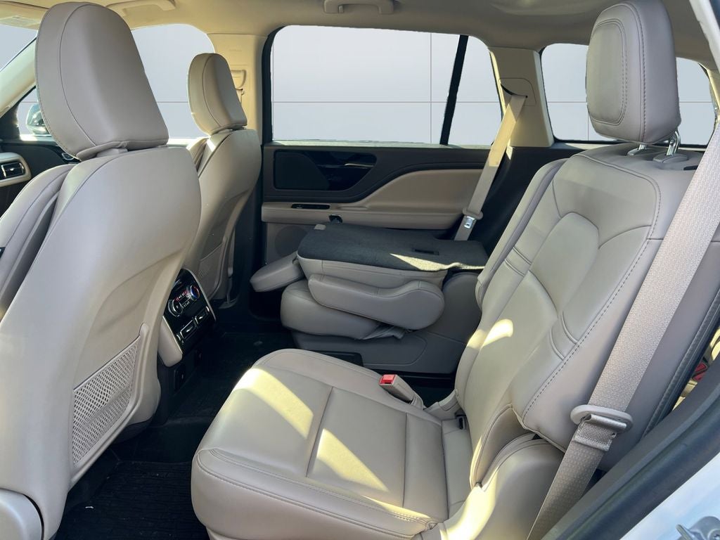 2023 Lincoln Aviator Standard