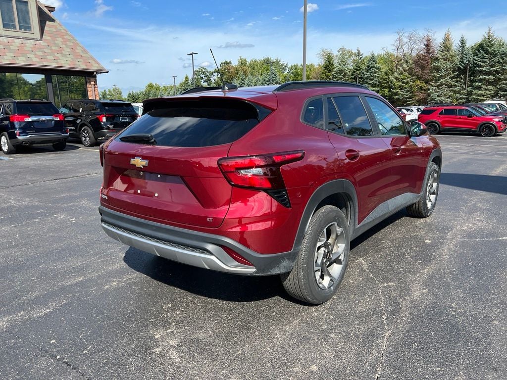 2025 Chevrolet Trax LT
