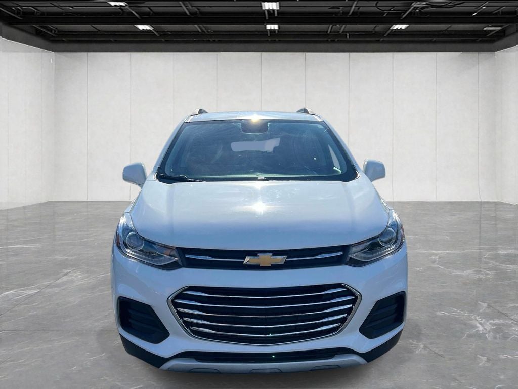 Used 2020 Chevrolet Trax LT with VIN KL7CJLSB2LB313485 for sale in Saint Clair, MI