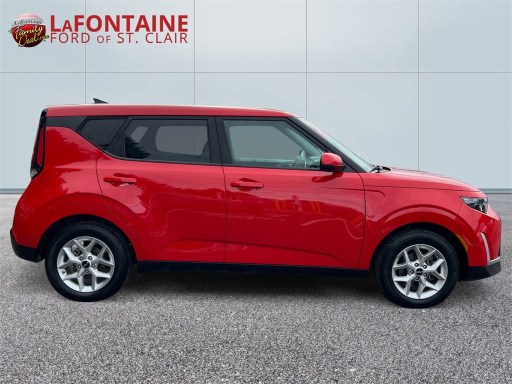 2024 Kia Soul LX