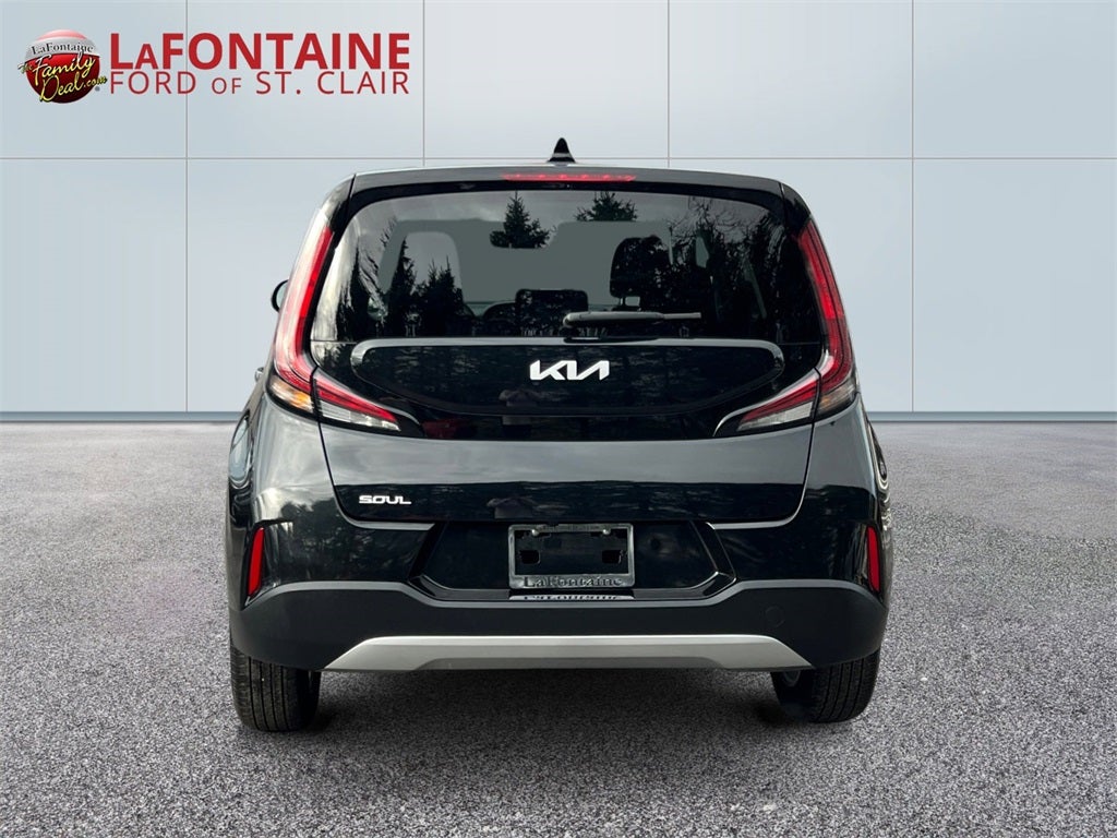 2024 Kia Soul LX