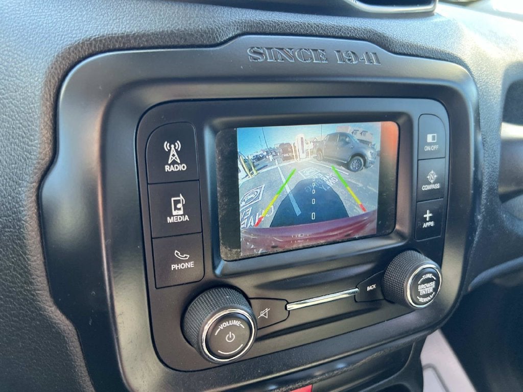 2016 Jeep Renegade Latitude 75th Anniversary Edition