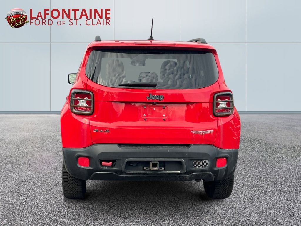 2016 Jeep Renegade Trailhawk