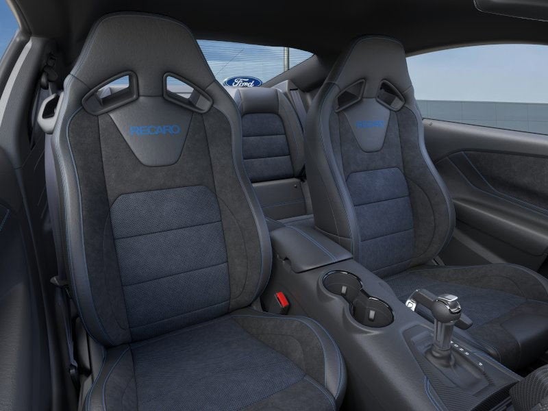 2025 Ford Mustang Dark Horse