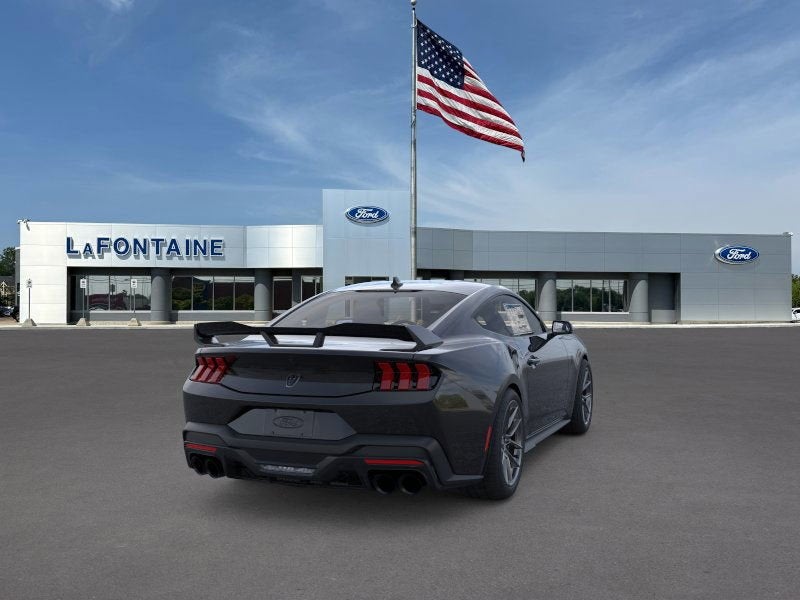 2025 Ford Mustang Dark Horse