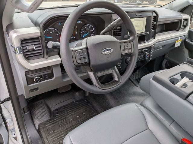 2026 Ford F-550SD DRW