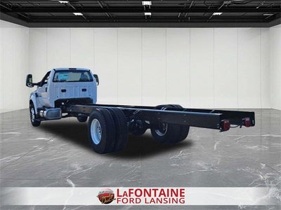 2025 Ford F-750SD Base XL