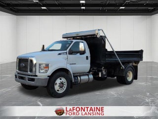 2025 Ford F-750SD Base XL