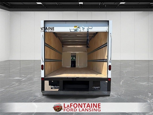 2026 Ford E-450SD Base