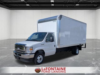 2027 Ford E-450SD Base