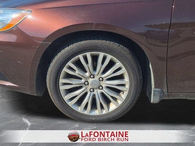 2013 Chrysler 200 Limited