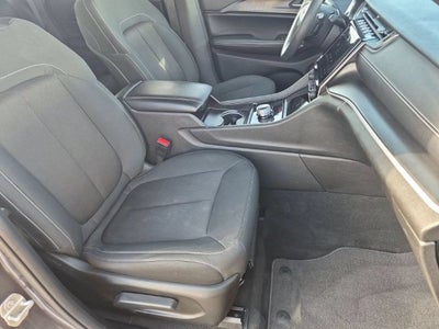 2024 Jeep Grand Cherokee Laredo X
