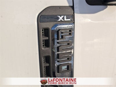 2025 Ford F-250SD XL 8' READING ENCLOSED SERVICE BODY