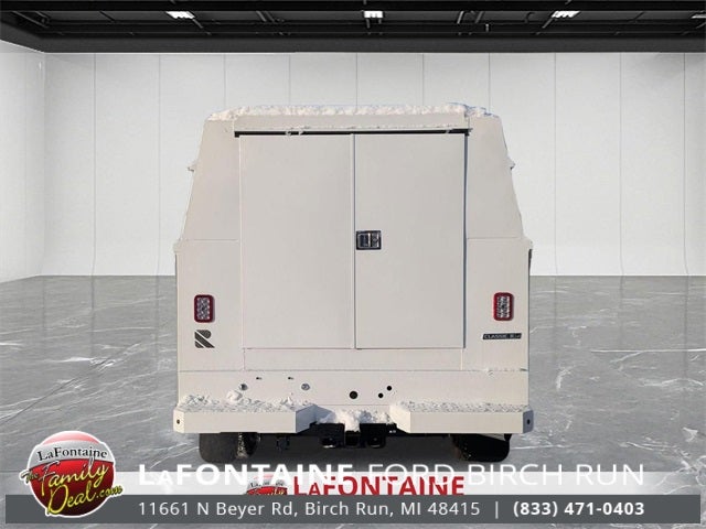 2025 Ford F-250SD XL 8' READING ENCLOSED SERVICE BODY