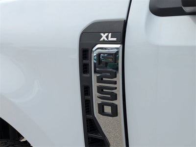 2025 Ford F-250SD XL 8' SERVICE BODY