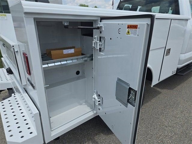 2025 Ford F-250SD XL 8' SERVICE BODY