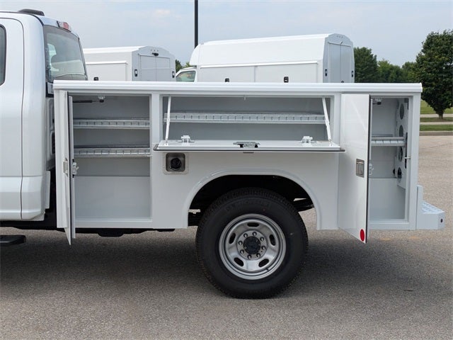 2025 Ford F-250SD XL 8' SERVICE BODY