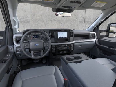 2026 Ford F-550SD DRW