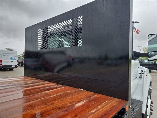 2026 Ford F-750SD Base