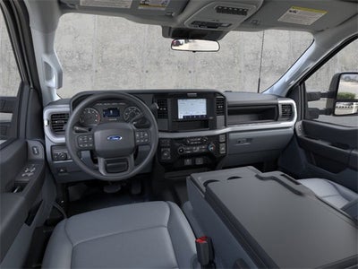 2026 Ford F-550SD DRW