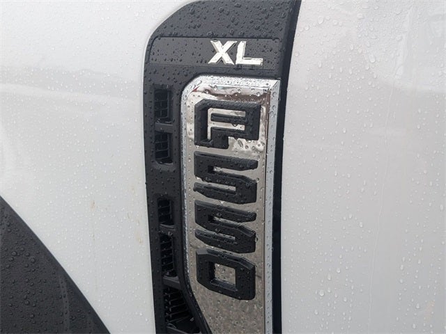 2026 Ford F-550SD DRW